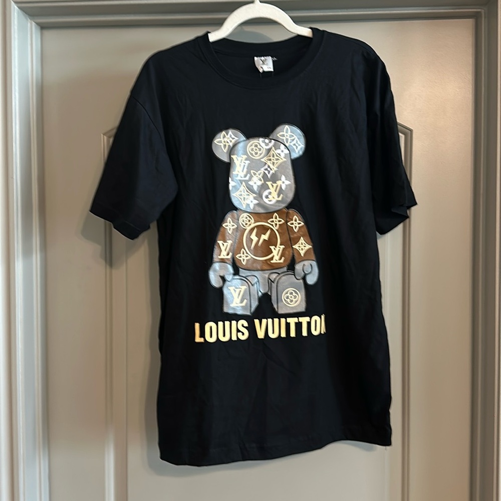 Women’s T-shirt